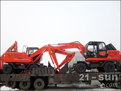 恒特重工出口阿尔及利亚新年首批挖机启运--行业动态--中国工程机械商贸网